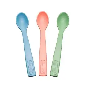 Set 3 lingurite colorate Eat Green pentru bebelusi, din plastic bio, lavabile in masina de spalat vase, 4+ luni, nip 37066