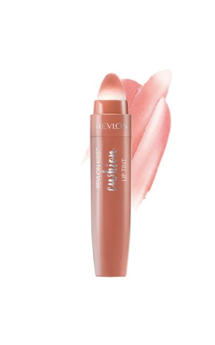 Ruj de buze lichid Revlon Kiss Cushion, nuanta Pretty Kiss, 4.4 ml 
