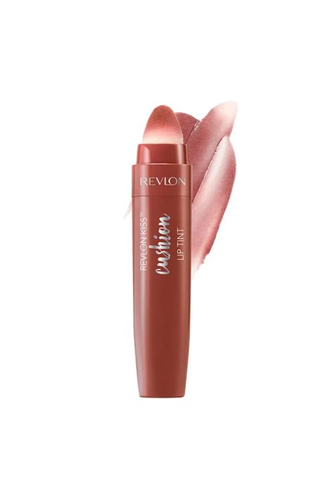 Ruj de buze lichid Revlon Kiss Cushion, nuanta Fancy Rose, 4.4 ml 