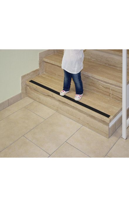 Banda antialunecare autoadeziva, 5m REER 80135 Negru